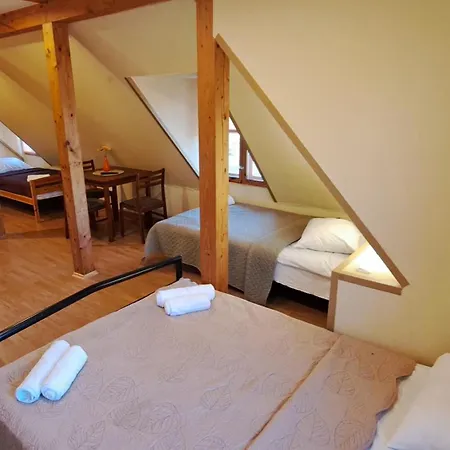 Juros Akis Frühstückspension 3*